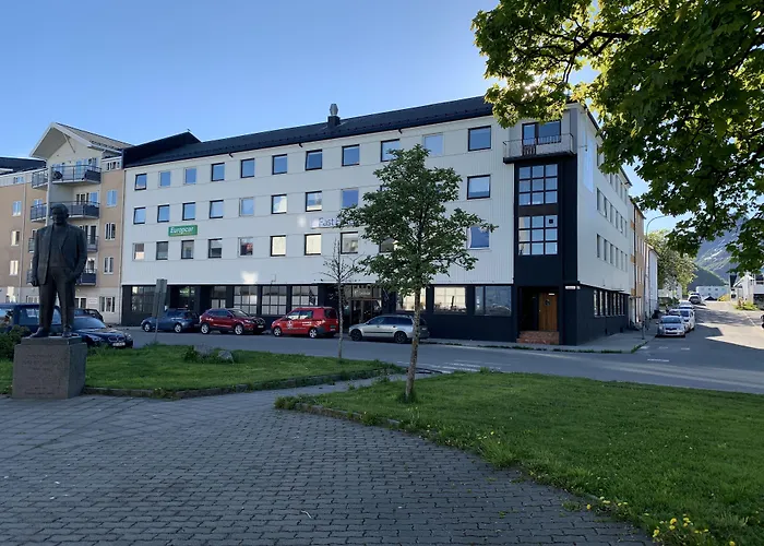 Fast Hotel Svolvaer