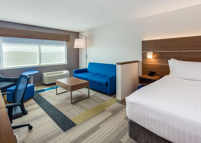 Holiday Inn Express & Suites - Rice Lake By Ihg