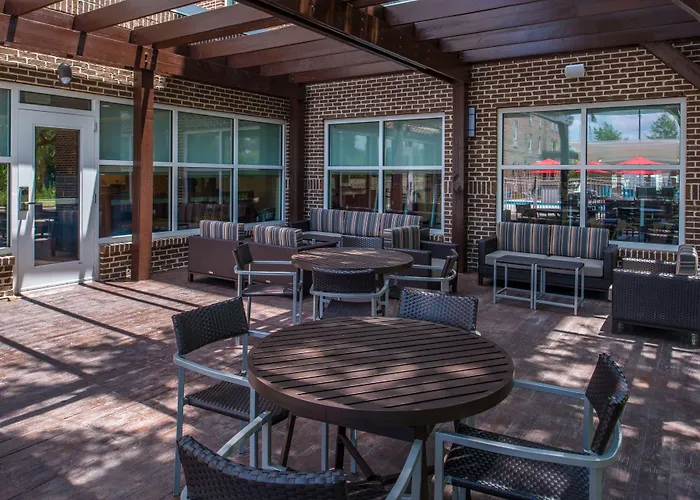 Towneplace Suites By Marriott Charleston-West Ashley