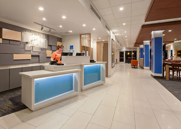 Holiday Inn Express & Suites - Brigham City - North Utah By Ihg