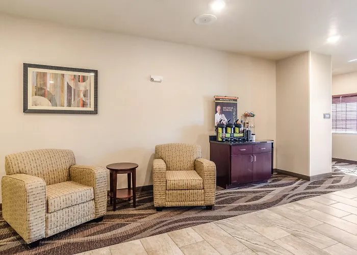 Cobblestone Inn & Suites - Guernsey