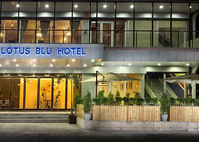 Lotus Blu Hotel Legazpi