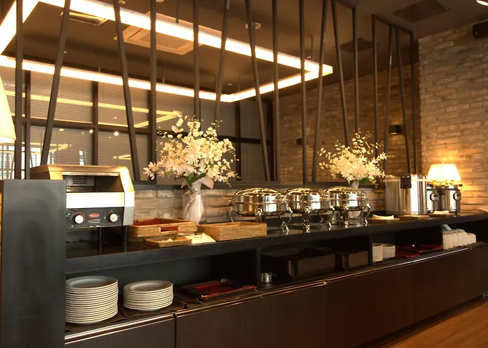 Vella Suite Hotel