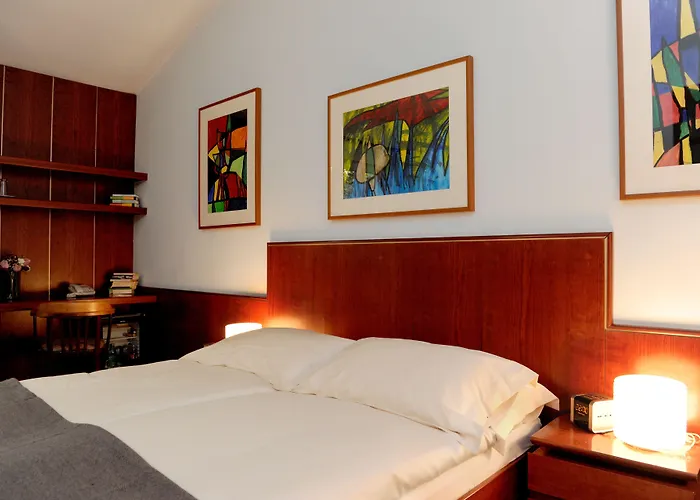 Hotel Milan