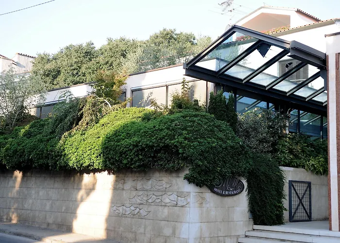 Hotel Milan