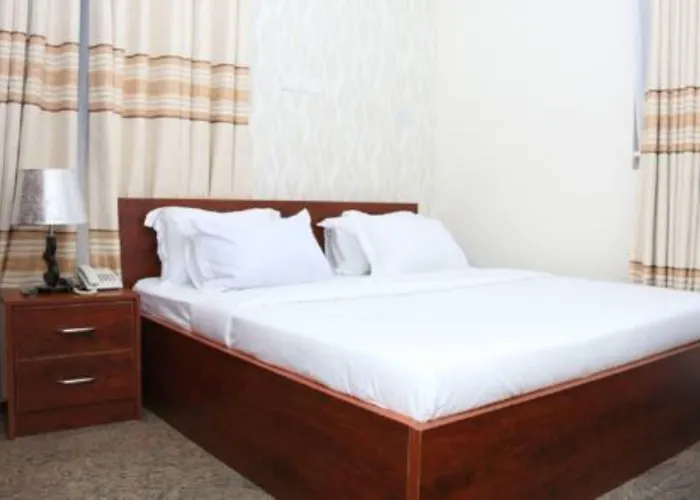 Bjorne Suites