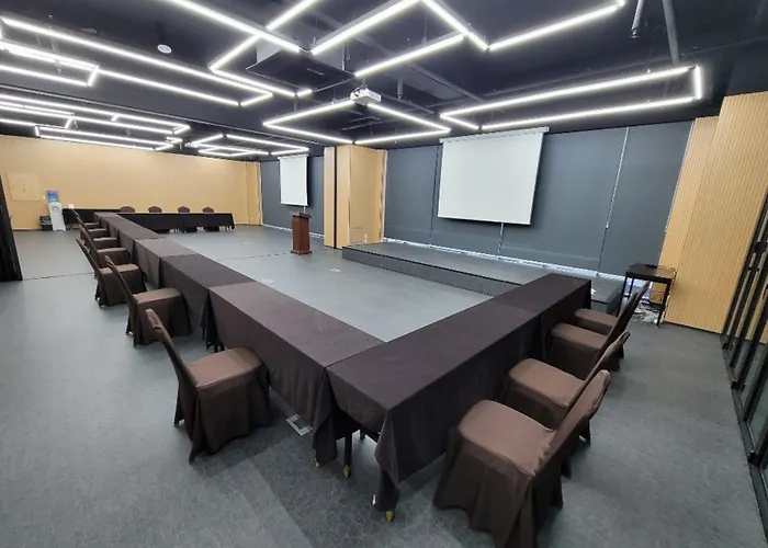 Osong H Hotel Sejong City