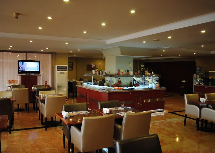 Hotel Eken Prestige