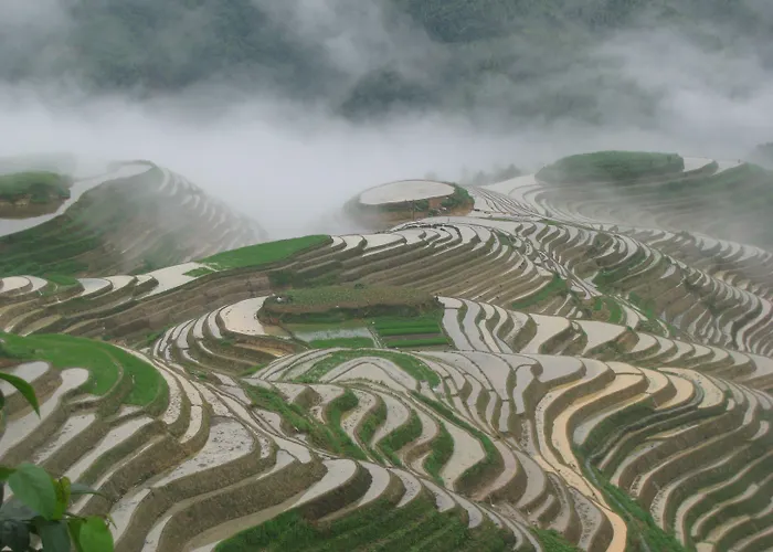 Yangshuo Mountain Nest Boutique Hotel
