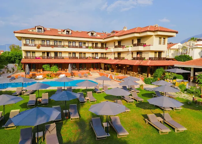 Hotel Club-E