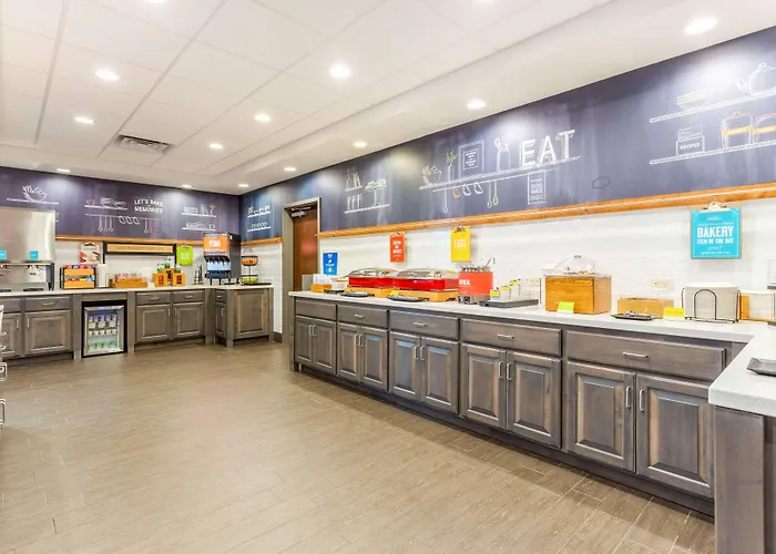 Hampton Inn & Suites By Hilton, Southwest Sioux Falls