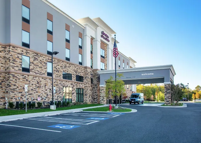 Hampton Inn & Suites Glenarden/Washington Dc