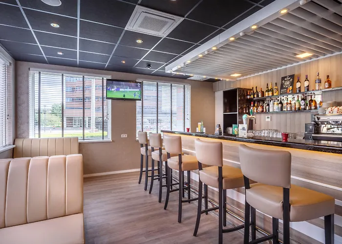 Joy Hotel