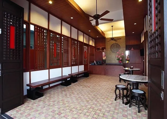 Karon Sino House