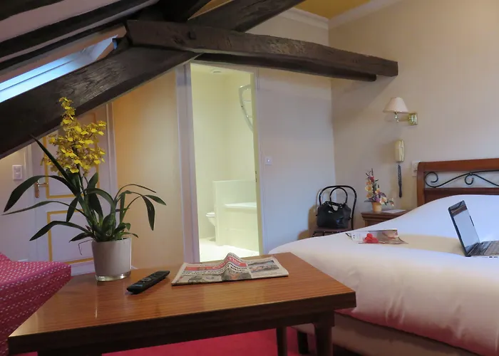 Hotel Saint-Julien