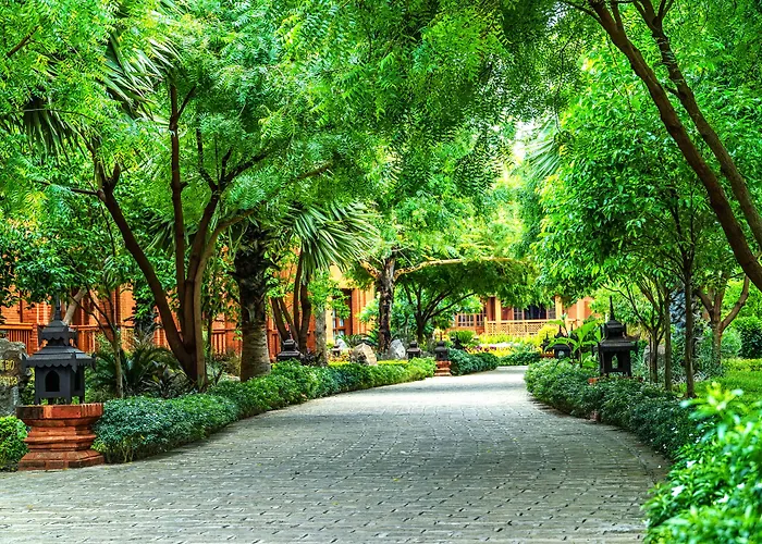Heritage Bagan Hotel