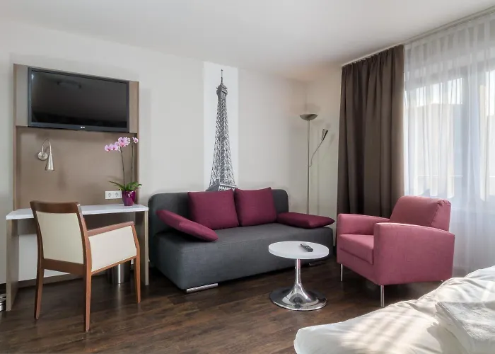 Hotel L'Adresse Garni