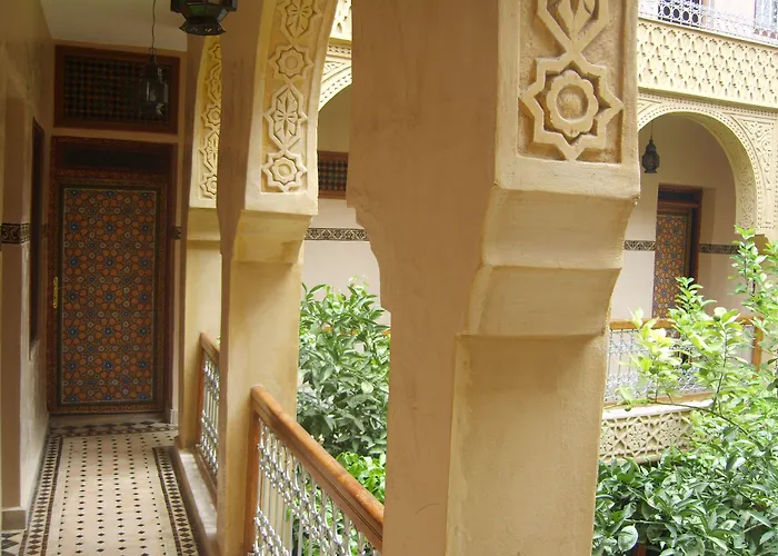 Riad Les Chrifis Navette Aéroport 24 sur 24