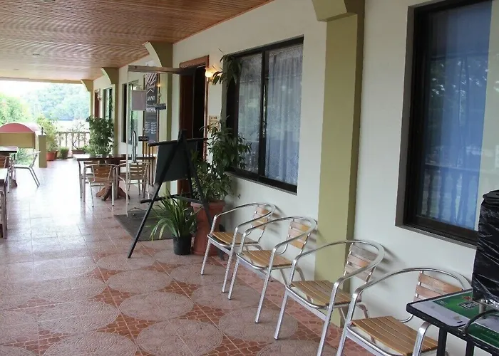 S&C Hotel Suites And Apartments