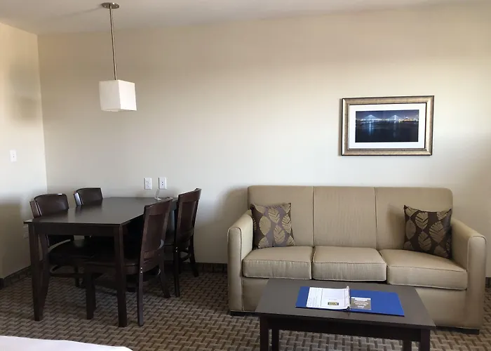 Mainstay Suites St Louis Airport