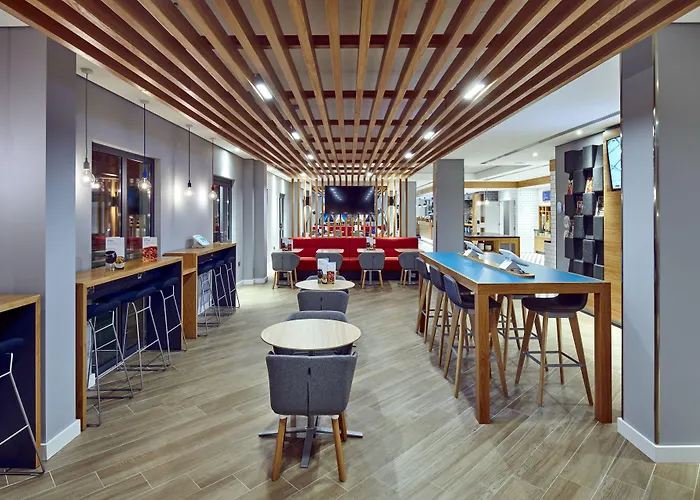 Holiday Inn Express Gibraltar By Ihg