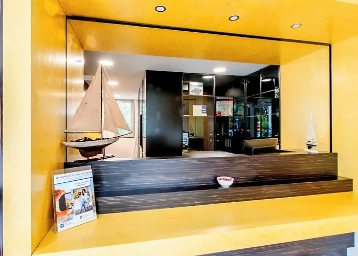 Best Western Journel Hôtel Antibes-Juan-les-Pins