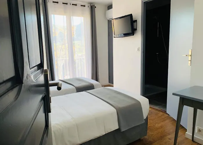 Hotel Les Arbousiers