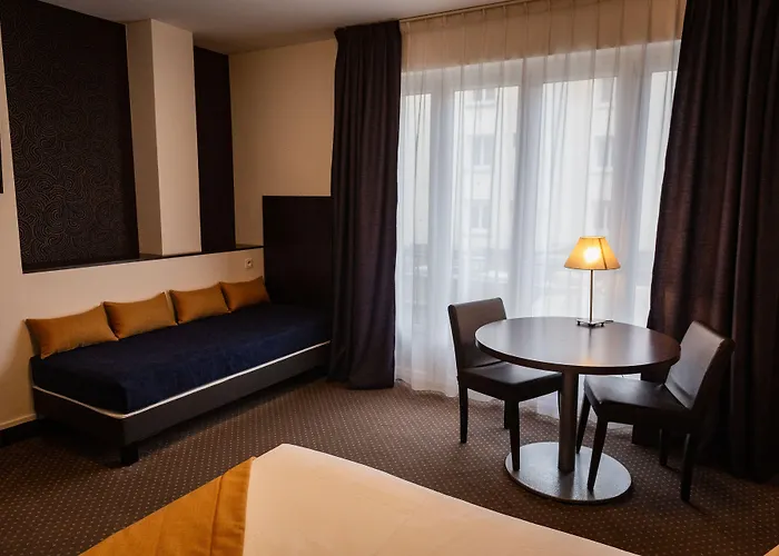 Hotel Astrid Caen Centre