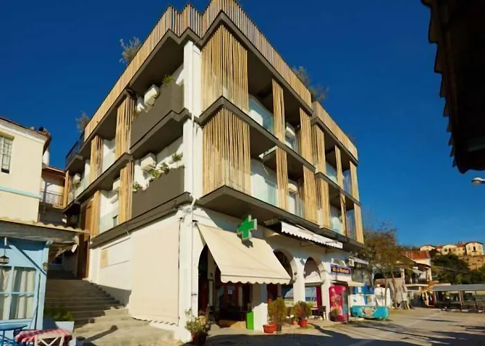 Hotel Menel The Tree House- Adults Only