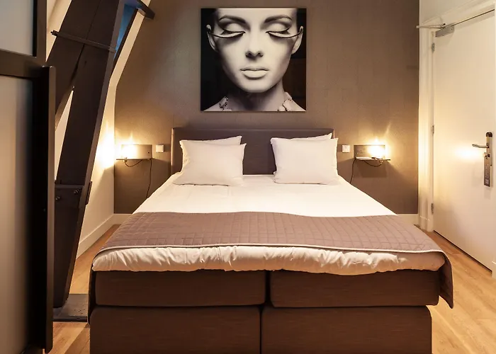 Hotel Julien