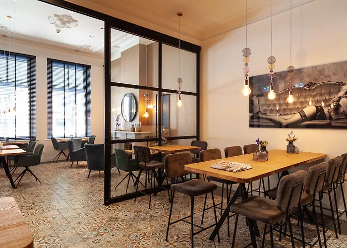 Hotel Julien