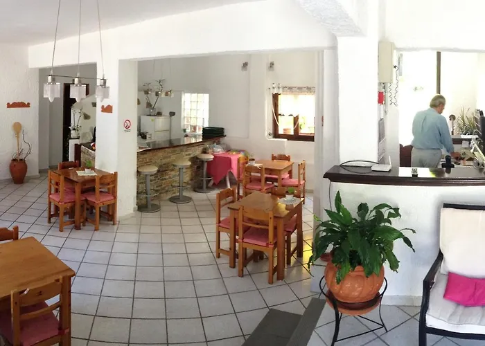 Oinoi Hotel