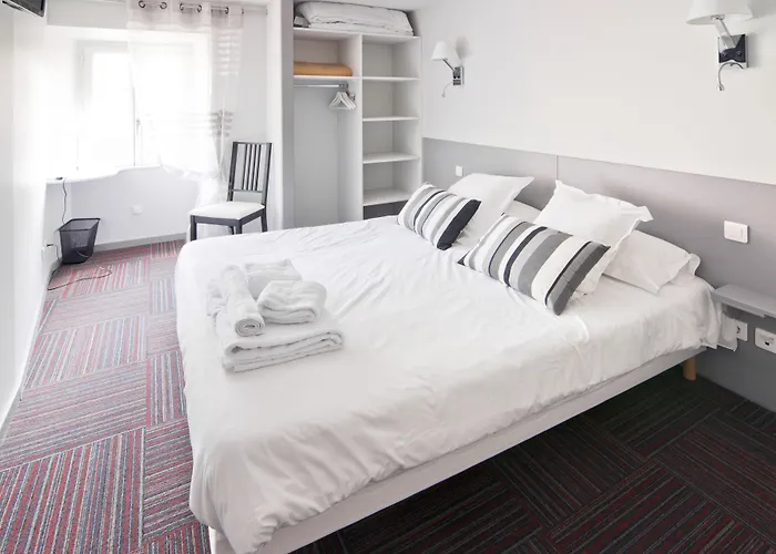 Auberge Le Cantou - Hotel Roche