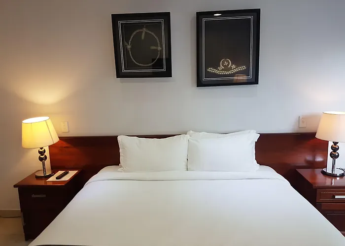 Paddy'S Hotel & Apartments