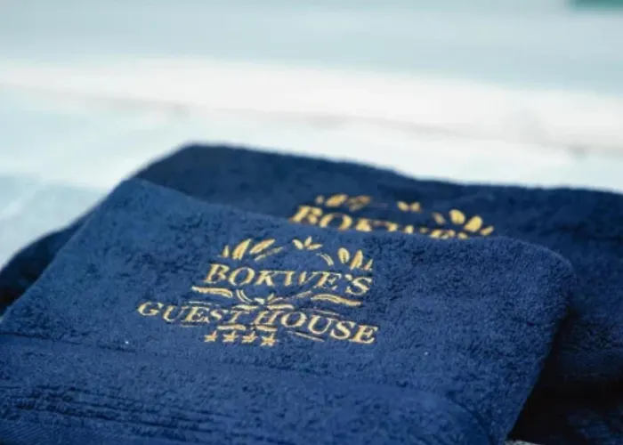 Bokwe'S Guest House- Cape Town