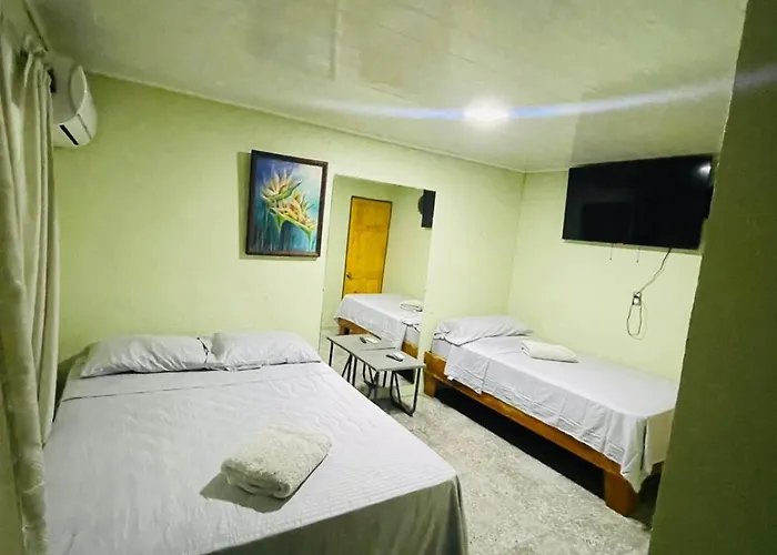Cabinas Marielos