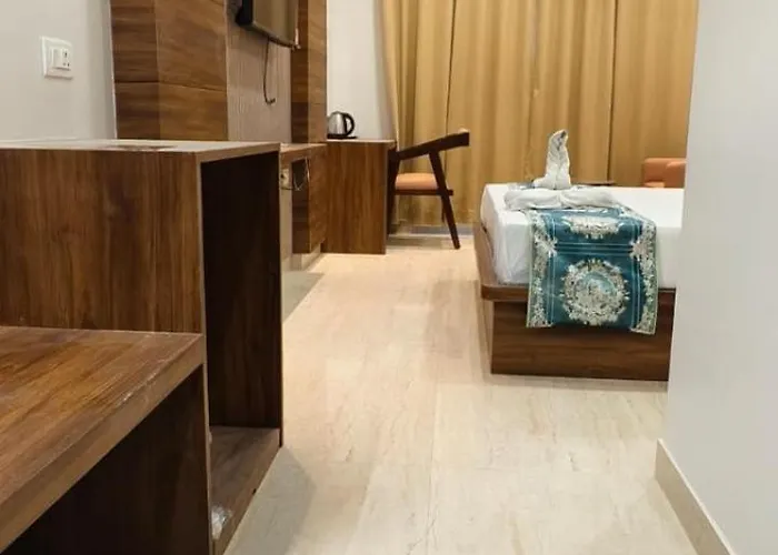 Hotel Kartik Palace