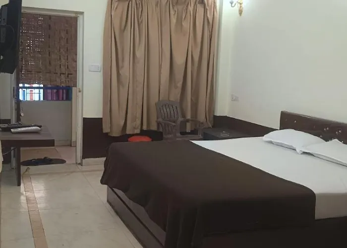 Club India Rooms