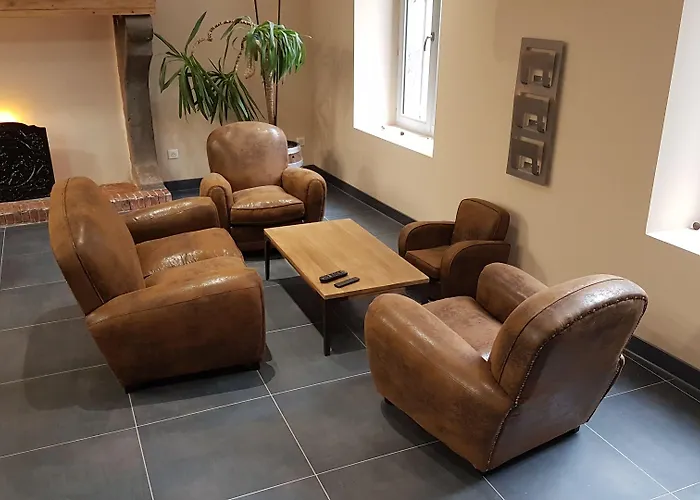 Logis Hotel Yseria - Historical Center