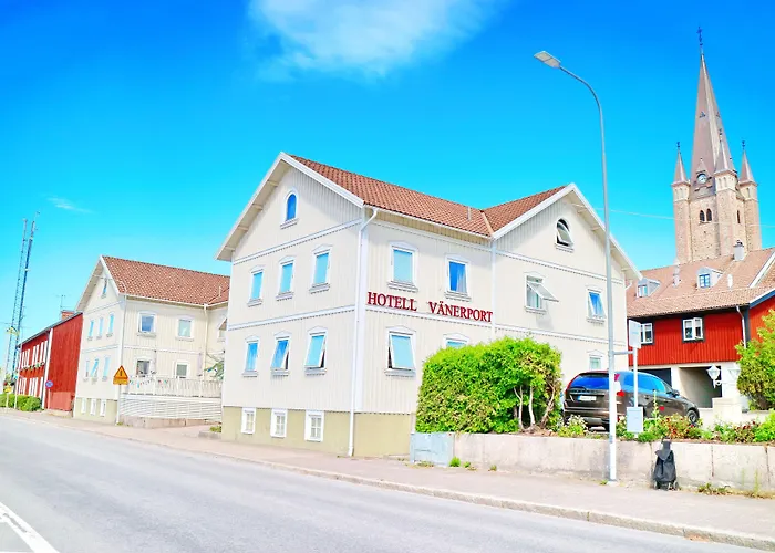 Vaenerport Lakefront Hotell