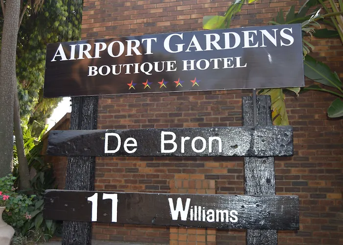 Airport Gardens Boutique Hotel