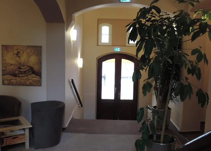 Hotel Carl Von Clausewitz