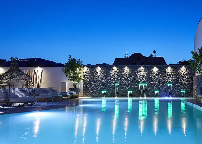 Amara Suites Santorini