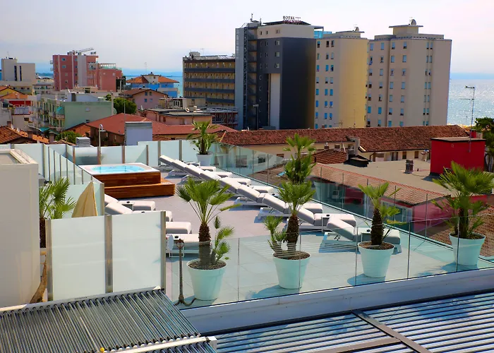 Monaco Suites Hotel