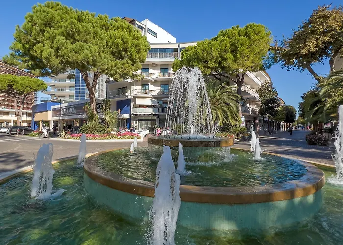 Monaco Suites Hotel