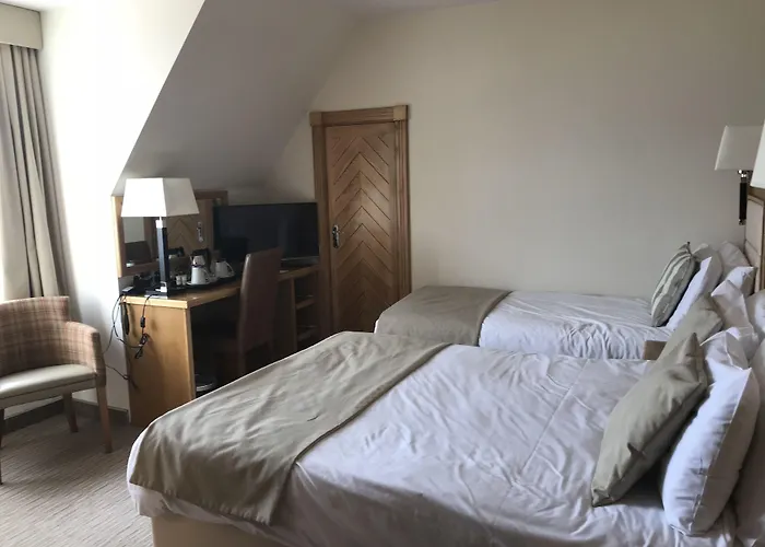 Pier Hotel