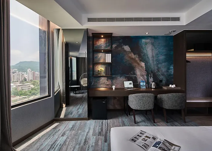 Harbour 10 Hotel