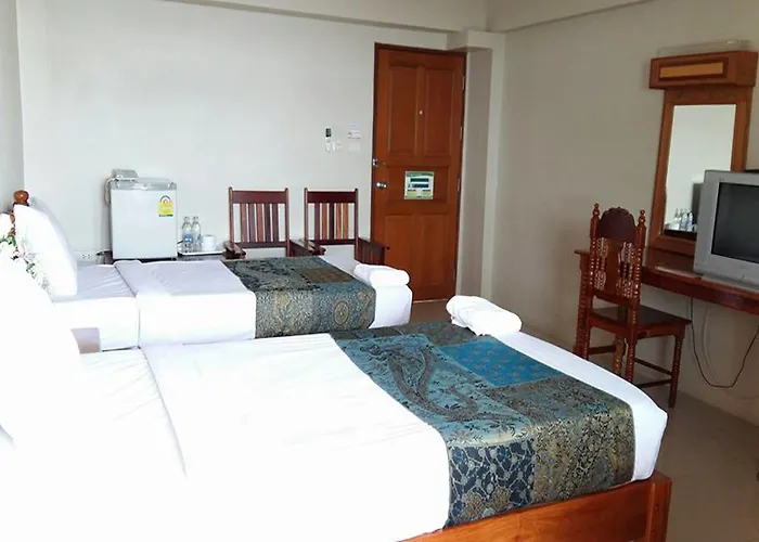 ทรัพย์มุกดา แกรนด์ โฮเทล Submukda Grand Hotel