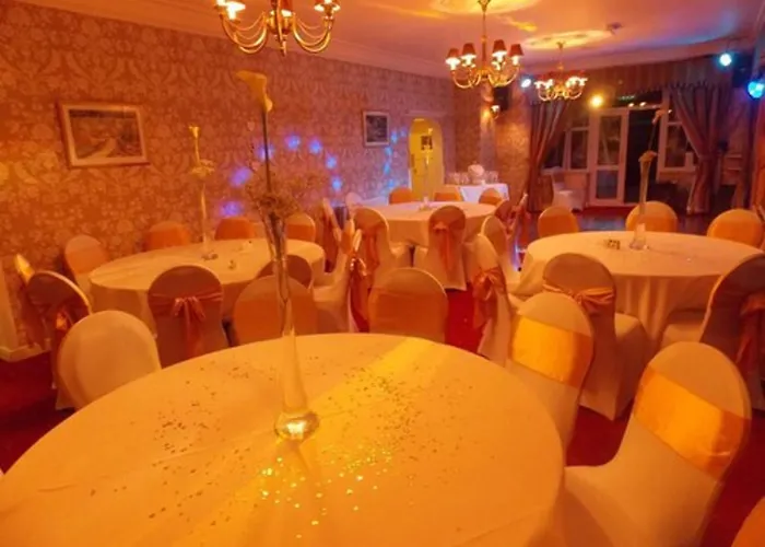 Woodlands Hotel