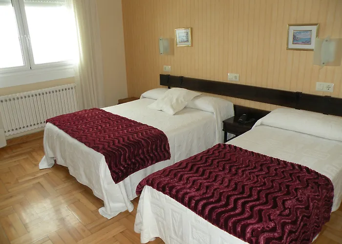 Hotel Rompeolas
